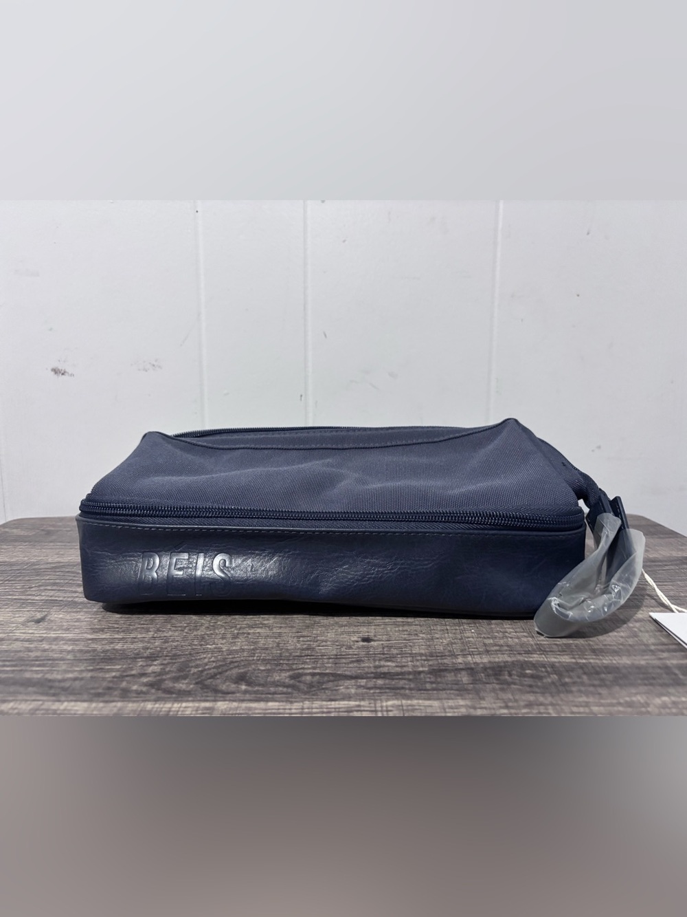 BEIS Navy Dopp kit